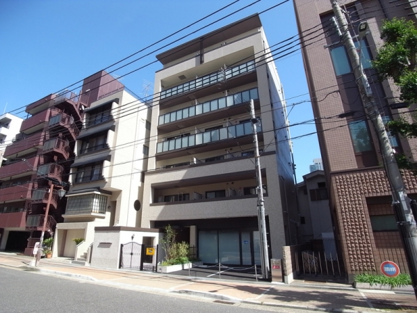 Kobe Bonheur Residence｜神戸市中央区生田町（神戸市営地下鉄線新神戸駅）のマンション外観