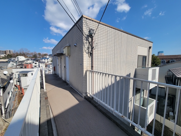 大倉山ハイツC棟|神戸市兵庫区馬場町(神戸市営地下鉄線大倉山駅)のアパート外観 大倉山ハイツC棟|神戸市兵庫区馬場町(神戸市営地下鉄線大倉山駅)のアパート外観